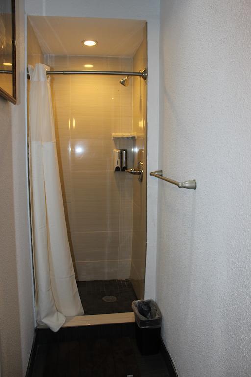 Inn On Folsom سان فرانسيسكو الغرفة الصورة
